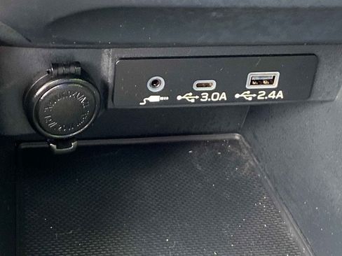 Used 2025 Subaru WRX Premium AWD/4WD image 18