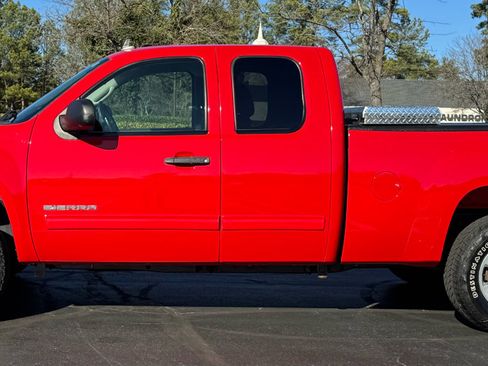 Used 2011 GMC Sierra 1500 SLE w/ Power Tech Package image 2