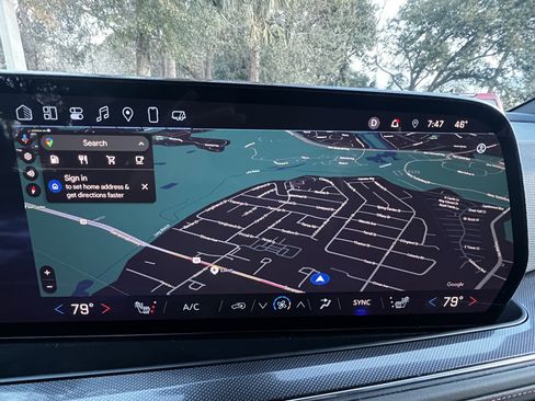 Used 2025 Chevrolet Tahoe RST w/ Comfort Package image 22