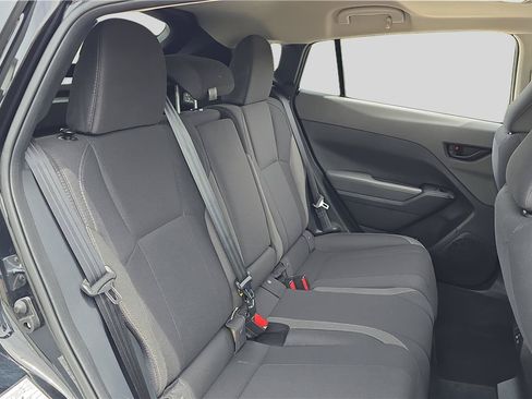 Used 2025 Subaru Crosstrek 2.5i Premium AWD/4WD image 17