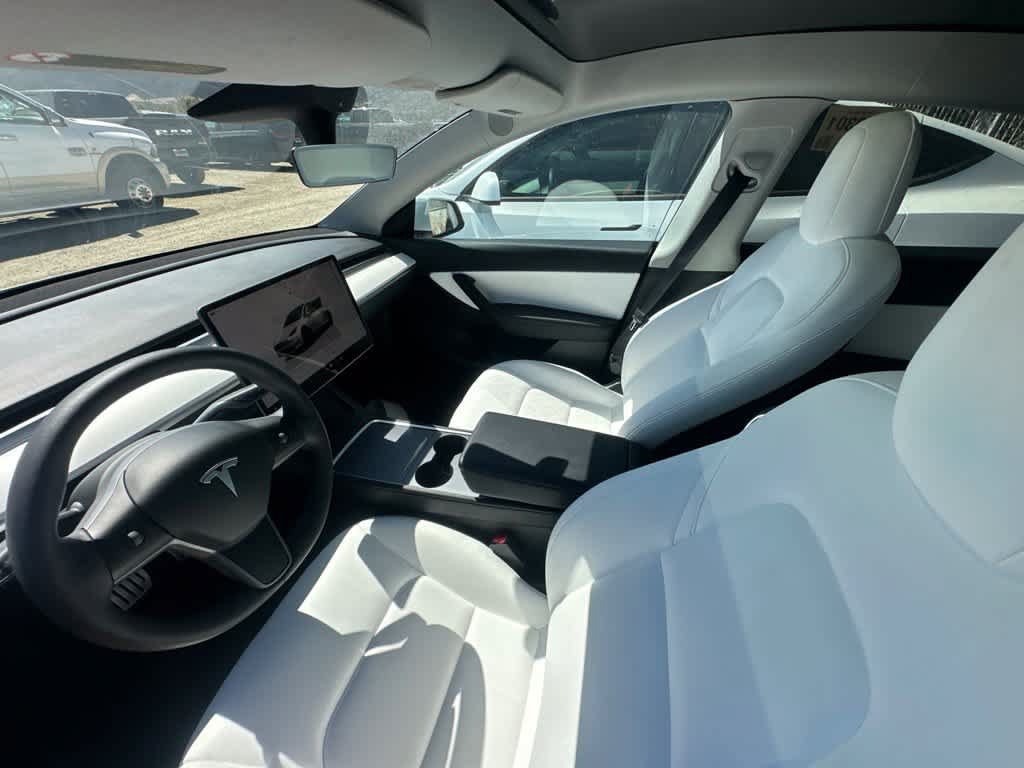 Used 2022 Tesla Model Y Performance AWD/4WD image 7