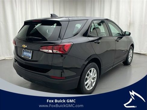 Certified 2023 Chevrolet Equinox LS image 3