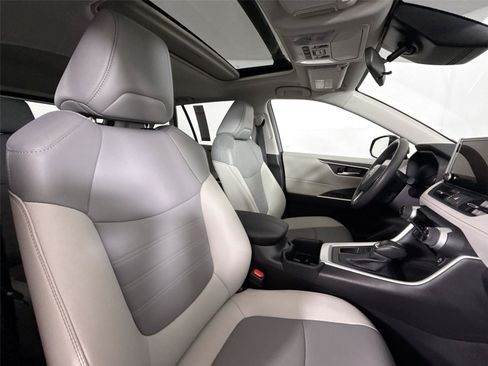 Certified 2025 Toyota RAV4 XLE Premium FWD image 42