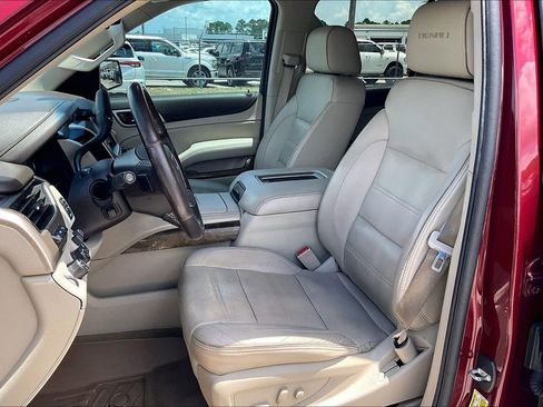 Used 2017 GMC Yukon Denali AWD/4WD image 18