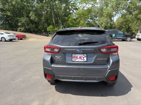 Certified 2022 Subaru Crosstrek 2.0i Premium AWD/4WD image 6