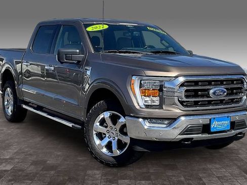 Used 2022 Ford F150 XLT w/ Equipment Group 302A High AWD/4WD image 11