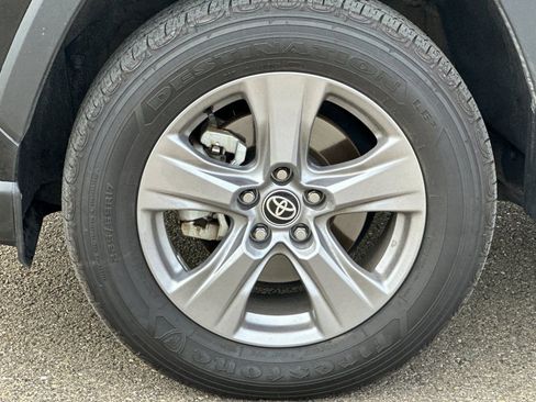 Certified 2025 Toyota RAV4 LE AWD/4WD image 45
