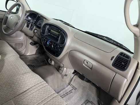 Used 2005 Toyota Tundra 2WD Regular Cab image 17