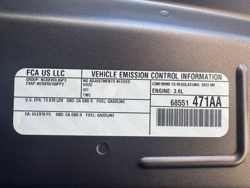 Used 2022 Dodge Charger SXT RWD image 18