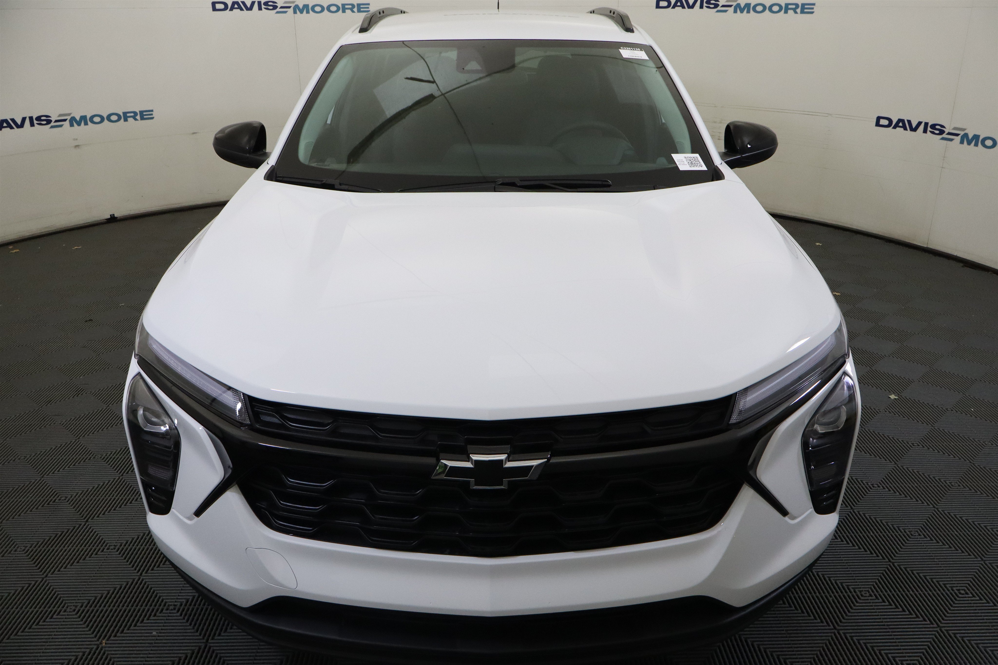 New 2026 Chevrolet Trax LT w/ Midnight Edition FWD image 14