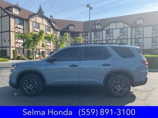 Used 2024 Honda Pilot TrailSport video 1