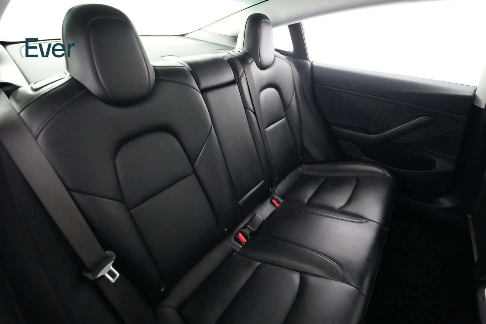 Used 2018 Tesla Model 3 Long Range RWD image 5
