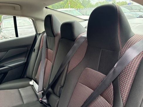 Used 2026 Nissan Sentra SR w/ Floor Mat Package FWD image 20