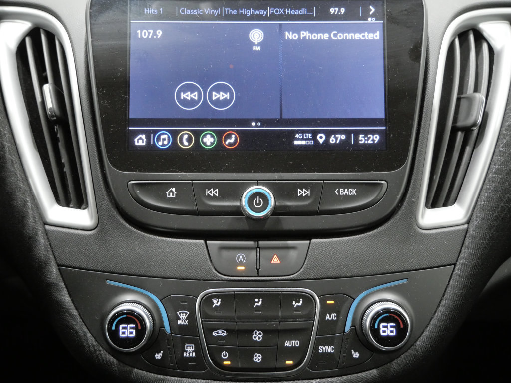 Used 2024 Chevrolet Malibu LT FWD image 20