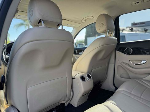 Used 2016 Mercedes-Benz GLC 300 image 11