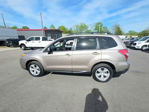 Used 2016 Subaru Forester 2.5i Premium image 2