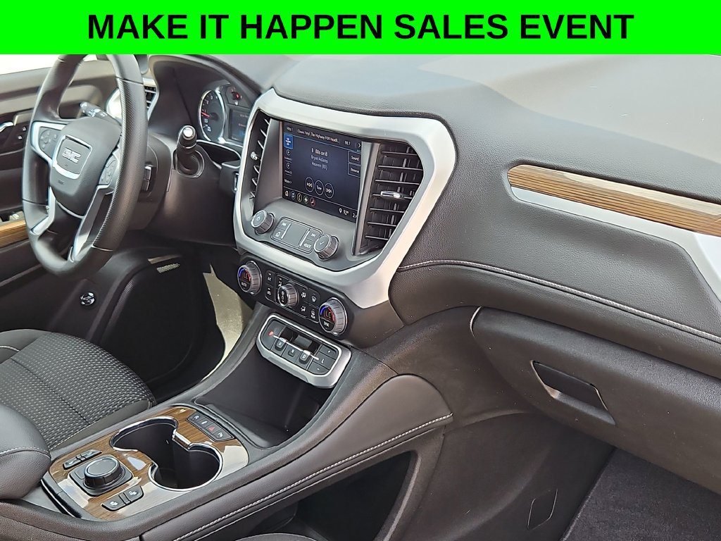 Used 2023 GMC Acadia SLE w/ Driver Convenience Package FWD image 29
