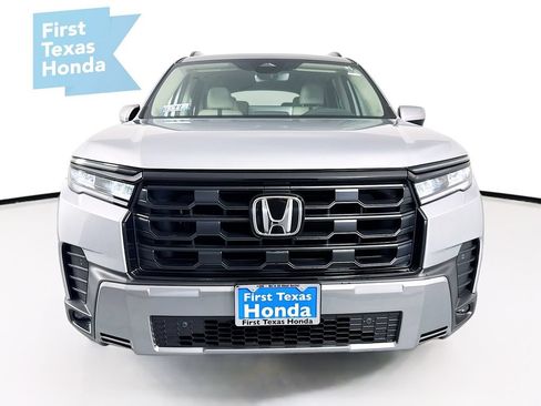 New 2026 Honda Pilot EX-L image 3