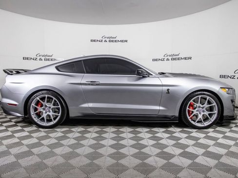 Used 2020 Ford Mustang Shelby GT500 w/ Technology Package image 13