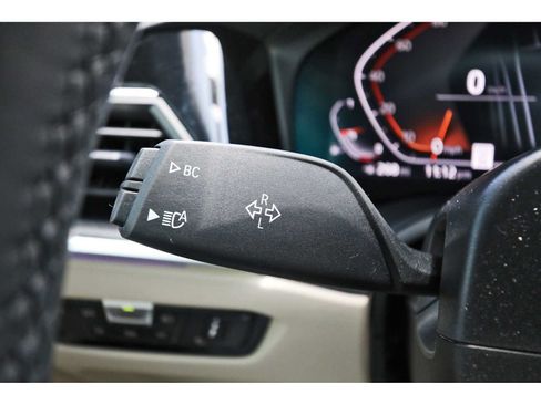 Used 2022 BMW 430i Convertible w/ M Sport Package RWD image 17
