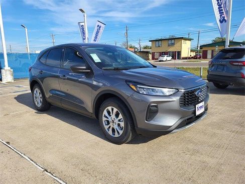 New 2026 Ford Escape Active image 8