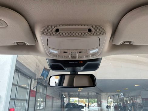 Used 2024 Ford Expedition Limited AWD/4WD image 18