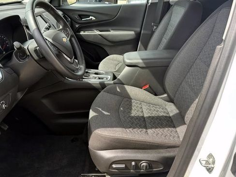 Certified 2022 Chevrolet Equinox LT FWD image 19