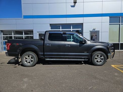 Used 2015 Ford F150 XLT w/ Equipment Group 301A Mid image 7