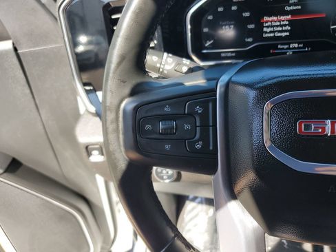 Used 2025 GMC Sierra 1500 SLT RWD image 29