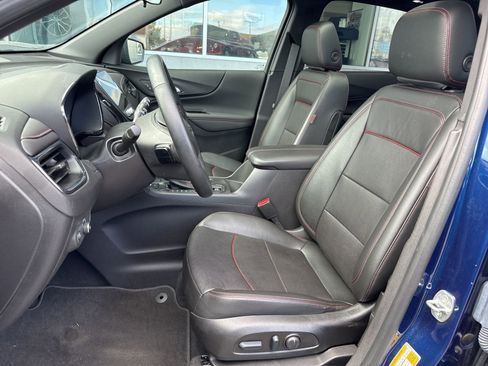 Used 2023 Chevrolet Equinox RS w/ RS Leather Package image 19