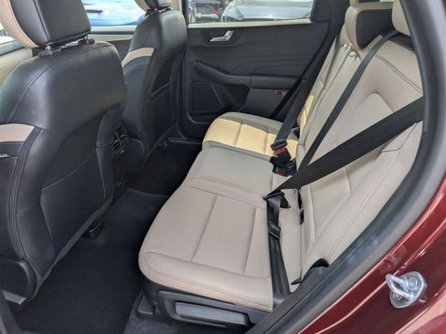 Used 2021 Ford Escape SEL w/ Class II Trailer Tow Package image 14