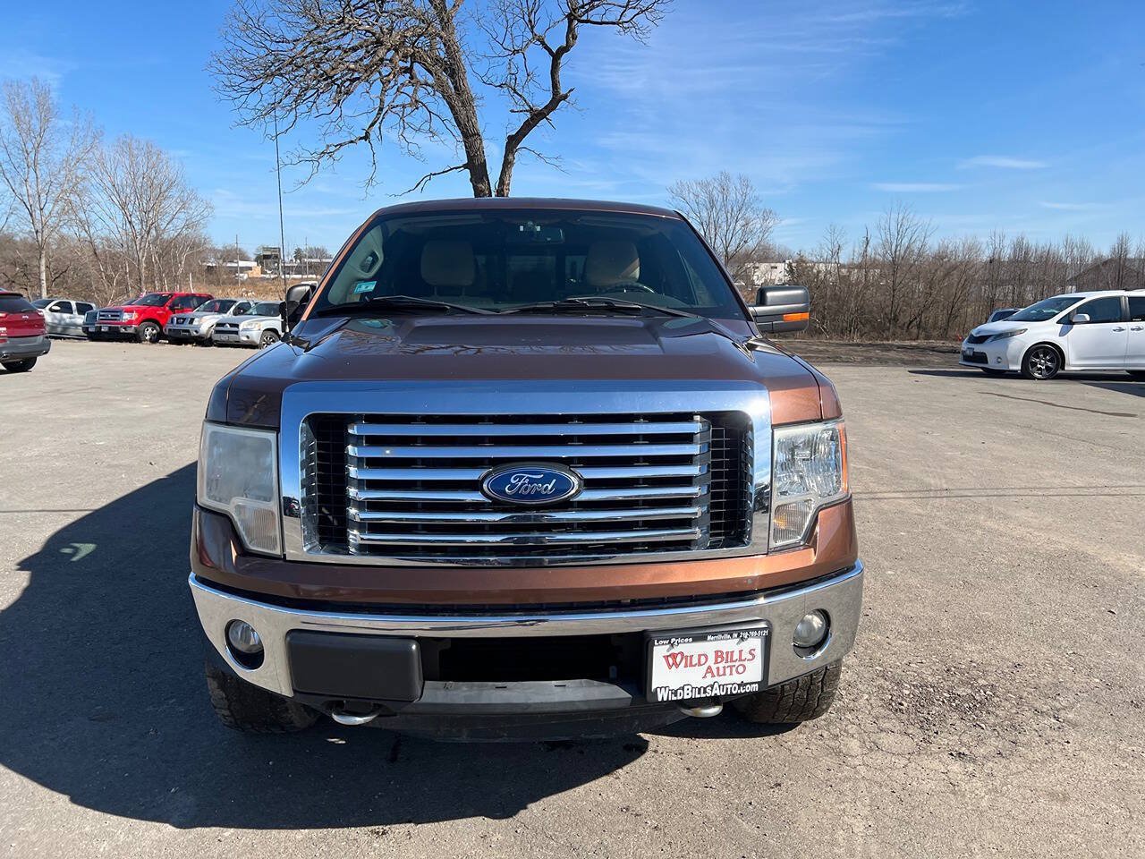 Used 2011 Ford F150 XLT w/ XLT Chrome Pkg AWD/4WD image 2
