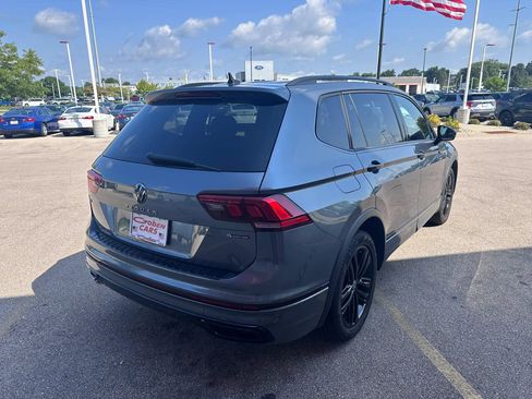 Used 2022 Volkswagen Tiguan SE R-Line AWD/4WD image 5