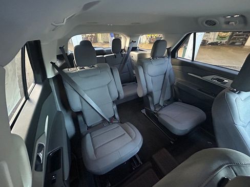 New 2026 Ford Explorer Active image 24