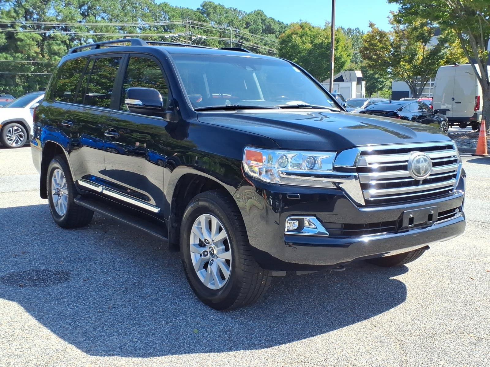 Used 2019 Toyota Land Cruiser w/ Carpet Mat Package AWD/4WD image 5