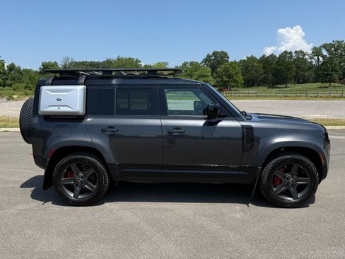 Used 2023 Land Rover Defender 110 X AWD/4WD image 7