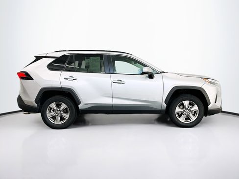 Used 2025 Toyota RAV4 XLE image 10