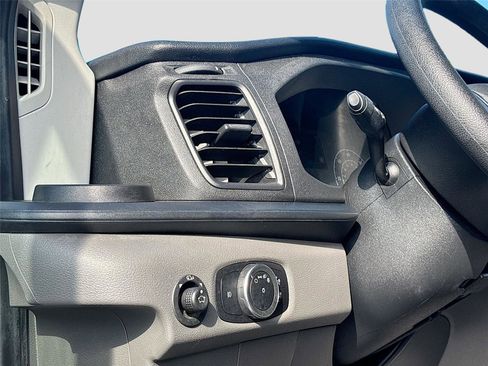 Used 2023 Ford Transit 350 XLT image 10