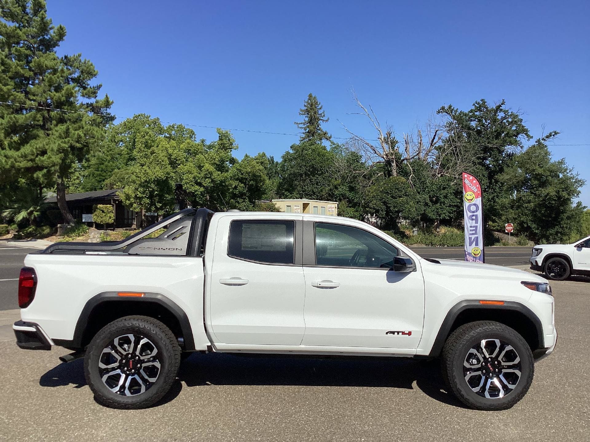 New 2025 GMC Canyon AT4 w/ Nightfall Edition AWD/4WD image 6