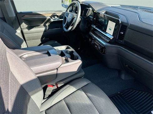 Used 2023 Chevrolet Silverado 1500 LT image 9