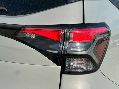 Used 2026 Subaru Forester Premium AWD/4WD image 32