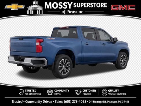 Used 2024 Chevrolet Silverado 1500 LT AWD/4WD image 4