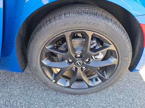 New 2026 Chrysler Pacifica Select w/ S Appearance Package image 8