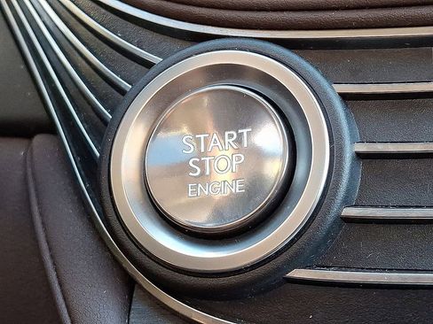 Certified 2020 Lexus LS 500 AWD w/ Interior Upgrade Package image 27