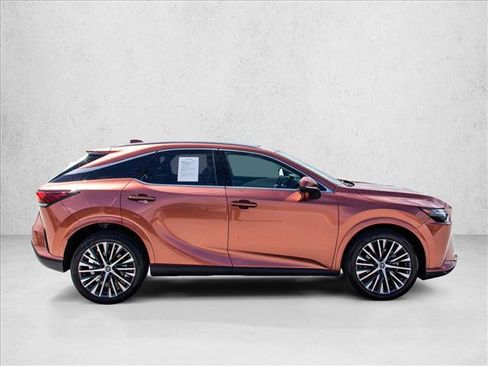 Used 2023 Lexus RX 350 Premium Plus w/ Accessory Package AWD/4WD image 4