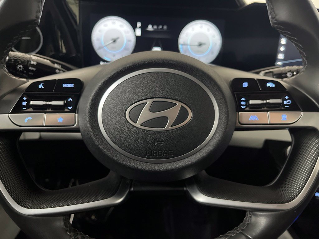 Used 2024 Hyundai Elantra Limited FWD image 58