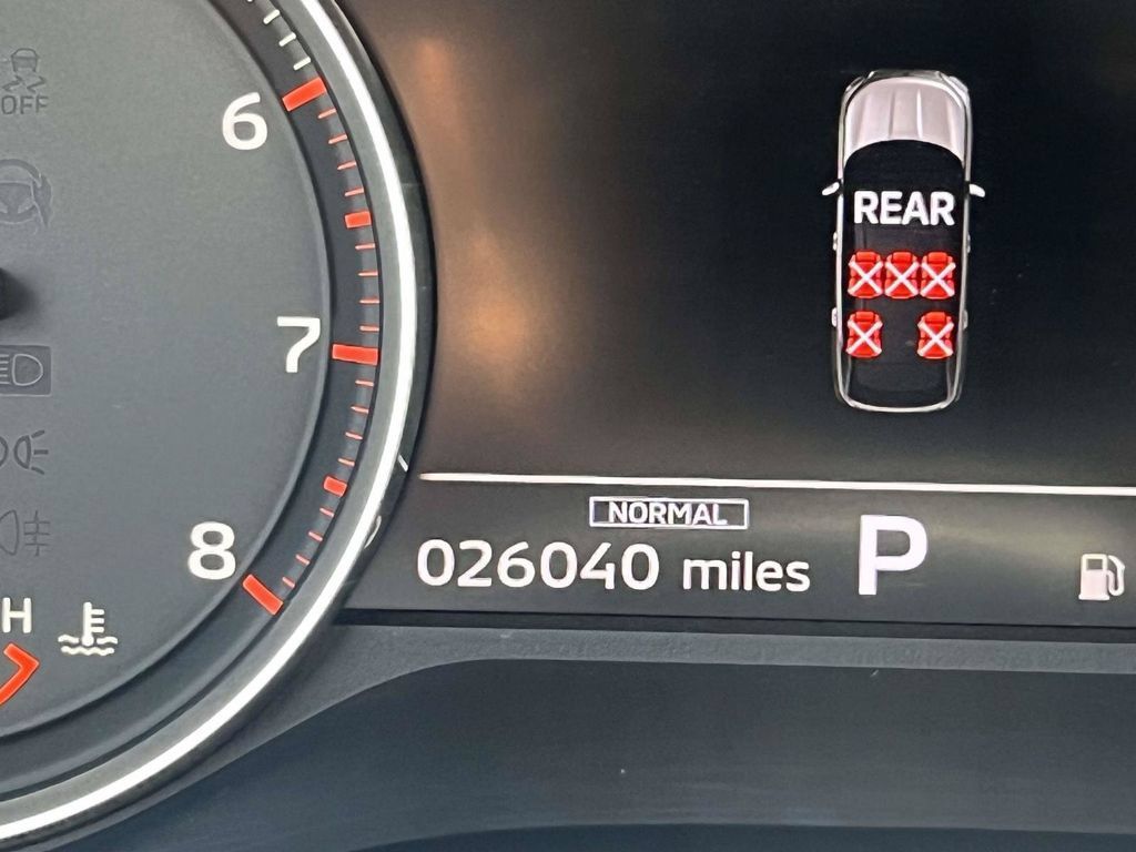 Used 2025 Mitsubishi Outlander SE AWD/4WD image 22