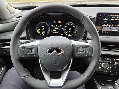 New 2026 INFINITI QX60 Luxe w/ Cargo Package AWD/4WD image 23