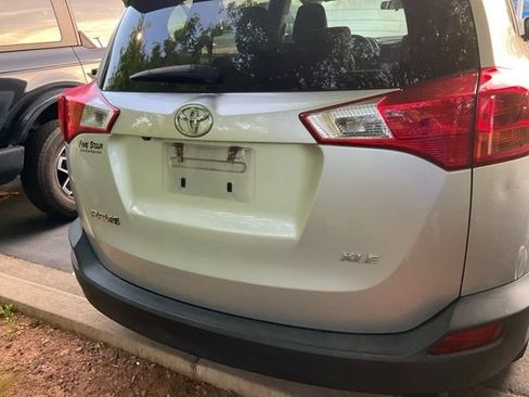 Used 2015 Toyota RAV4 XLE image 8