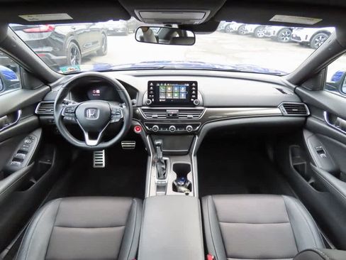 Used 2020 Honda Accord Sport image 18